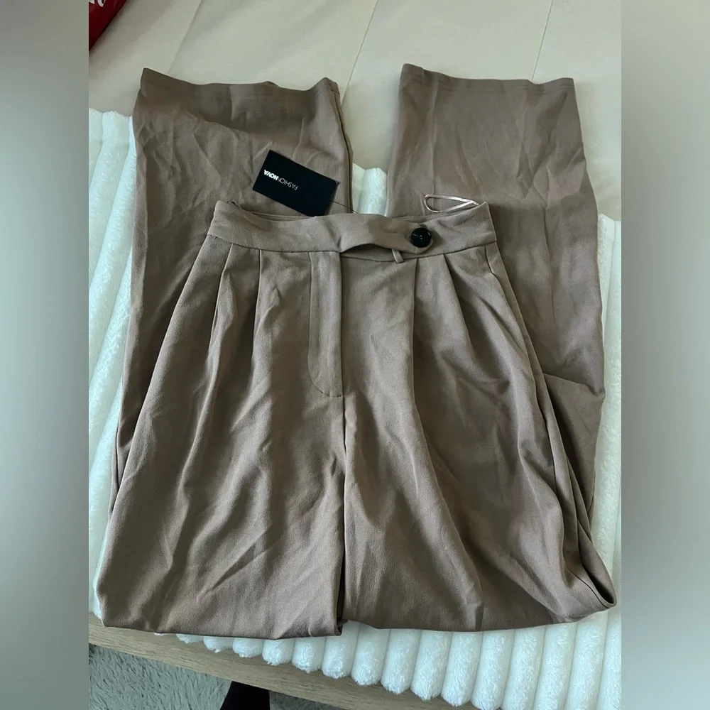 NWT Fashion Nova Make A Move Wide Leg Pants 33” - Picture 2 of 8